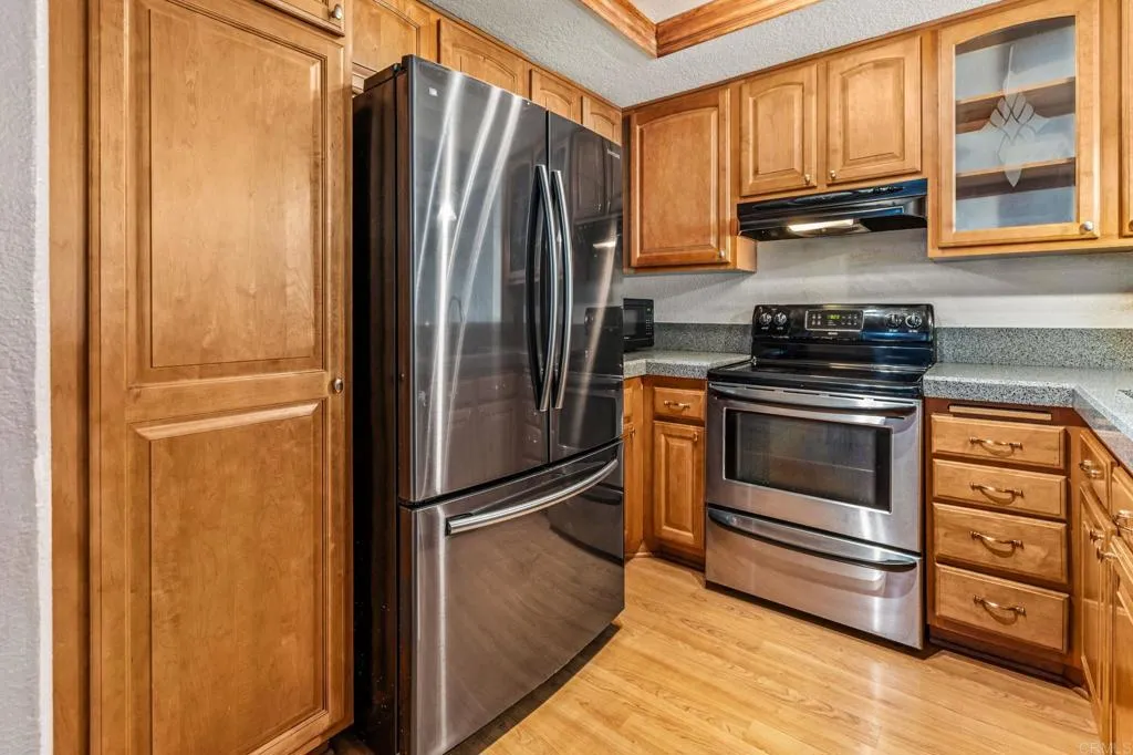 https://cdn.realtyfeed.com/cdn/127/307066363/8d946a11ba7bc7bf5233f31b281cf161.webp