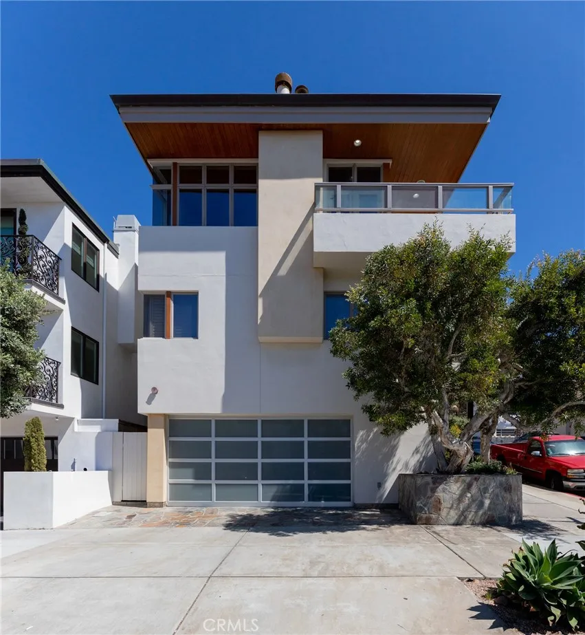 Manhattan Beach, CA 90266