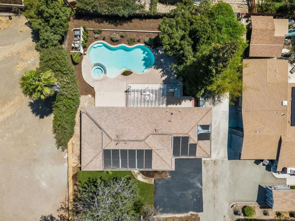 https://cdn.realtyfeed.com/cdn/127/307066393/6e93e1b32aa2826d54d53e47b4f46f54.webp