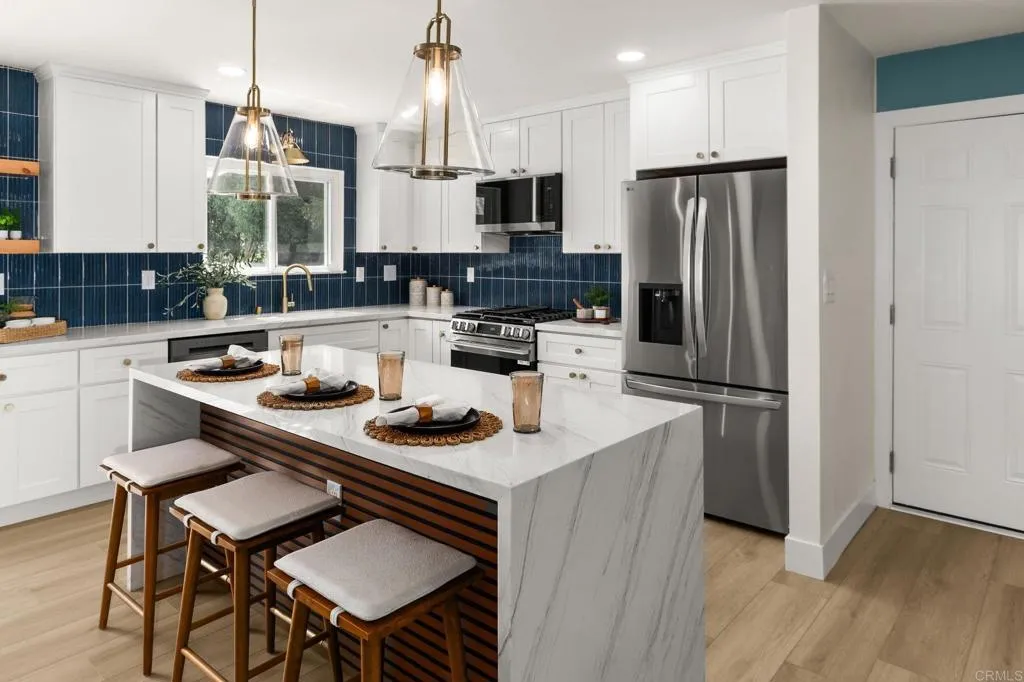 https://cdn.realtyfeed.com/cdn/127/307066393/ac265d782fec18f948446a2df12ca414.webp