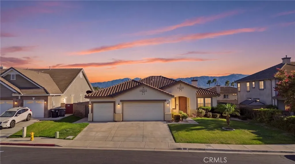 Corona, CA 92879