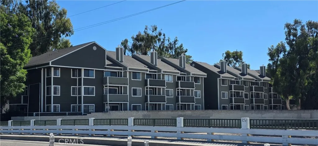 Reseda, CA 91335