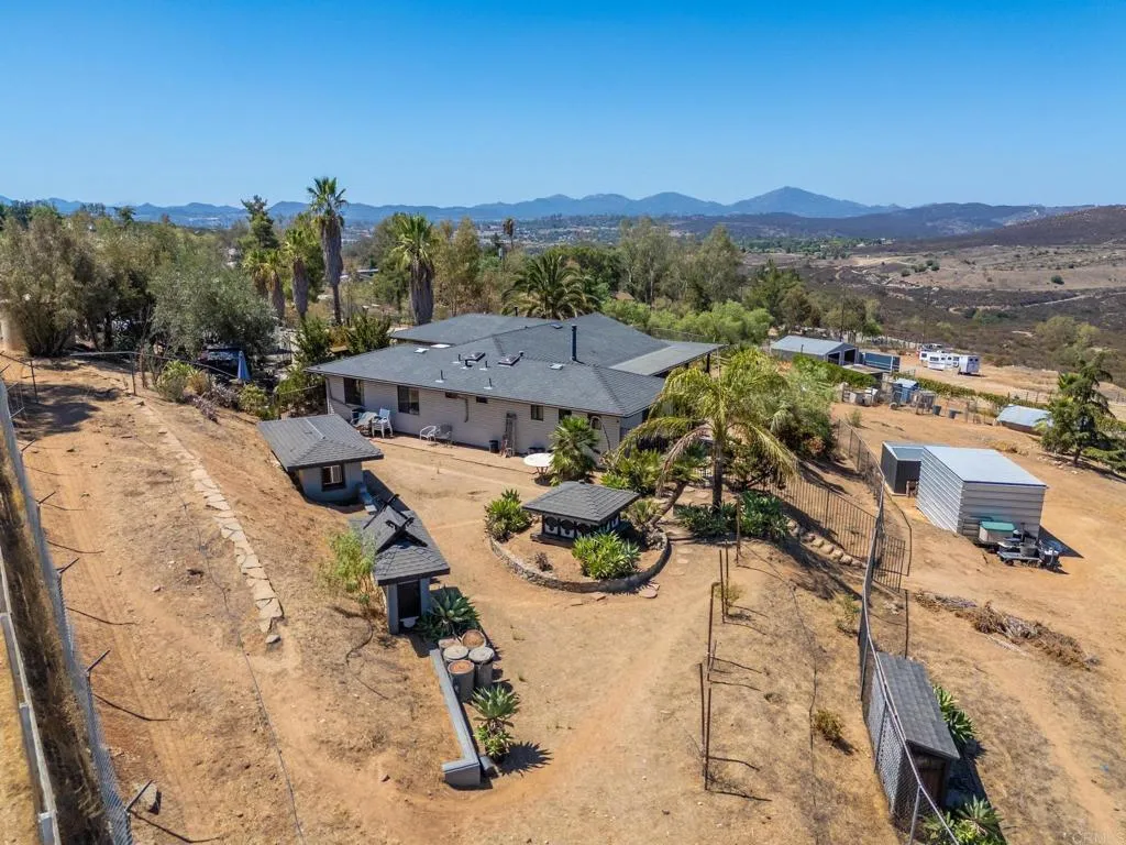 https://cdn.realtyfeed.com/cdn/127/307066454/05a1679d5b6018d135041aa224f31d77.webp