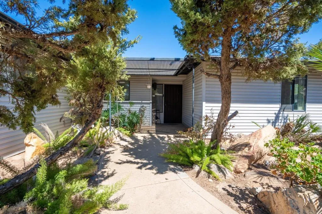 https://cdn.realtyfeed.com/cdn/127/307066454/272b4590b2f811202d05466c9c362540.webp