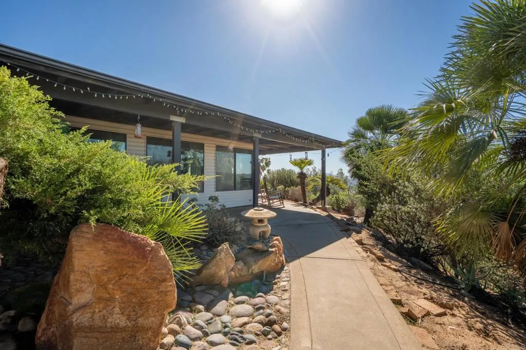https://cdn.realtyfeed.com/cdn/127/307066454/2a9681ee0edbd25ff46dea09f2224139.webp