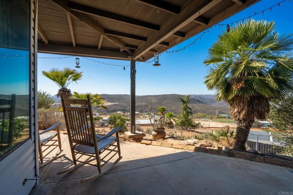 Ramona, CA 92065