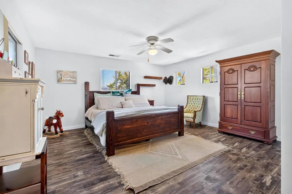 https://cdn.realtyfeed.com/cdn/127/307066454/699b8387ad0e30f9b1ba09d66001f327.webp