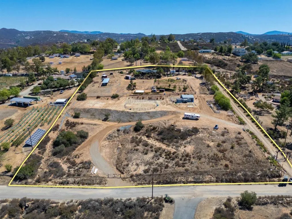 https://cdn.realtyfeed.com/cdn/127/307066454/d59c92aa3aee8f21ca6ea0164f7b6fd0.webp