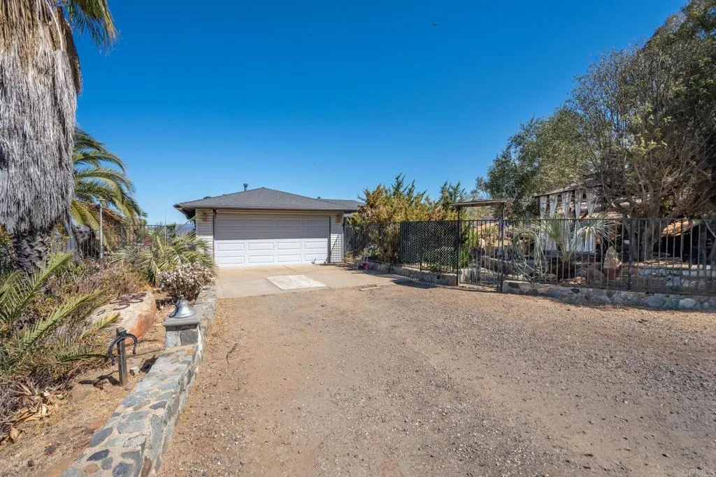 https://cdn.realtyfeed.com/cdn/127/307066454/e171086ebdcdd257717a9e09ad5fb5e7.webp