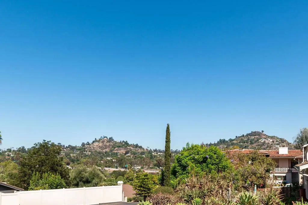 8764 Glenira Avenue, La Mesa, CA 91941 - Photo 4 of 41, La Mesa, CA