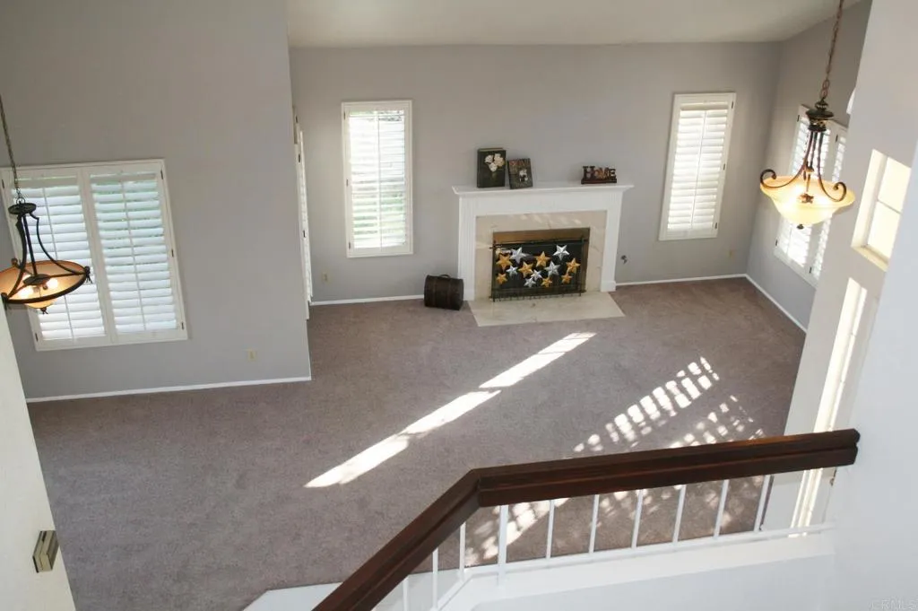 https://cdn.realtyfeed.com/cdn/127/307066487/a8dc0cefb33039da09a70706c817686a.webp