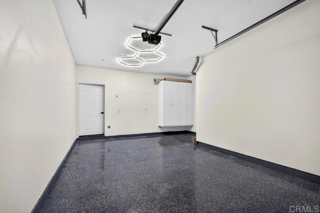 https://cdn.realtyfeed.com/cdn/127/307066514/60ed9c10b421da387d8673b2980c3844.webp