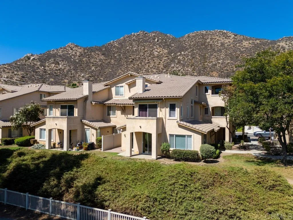 https://cdn.realtyfeed.com/cdn/127/307066514/d1c8a6e7a2005d289688f6b84f360c76.webp