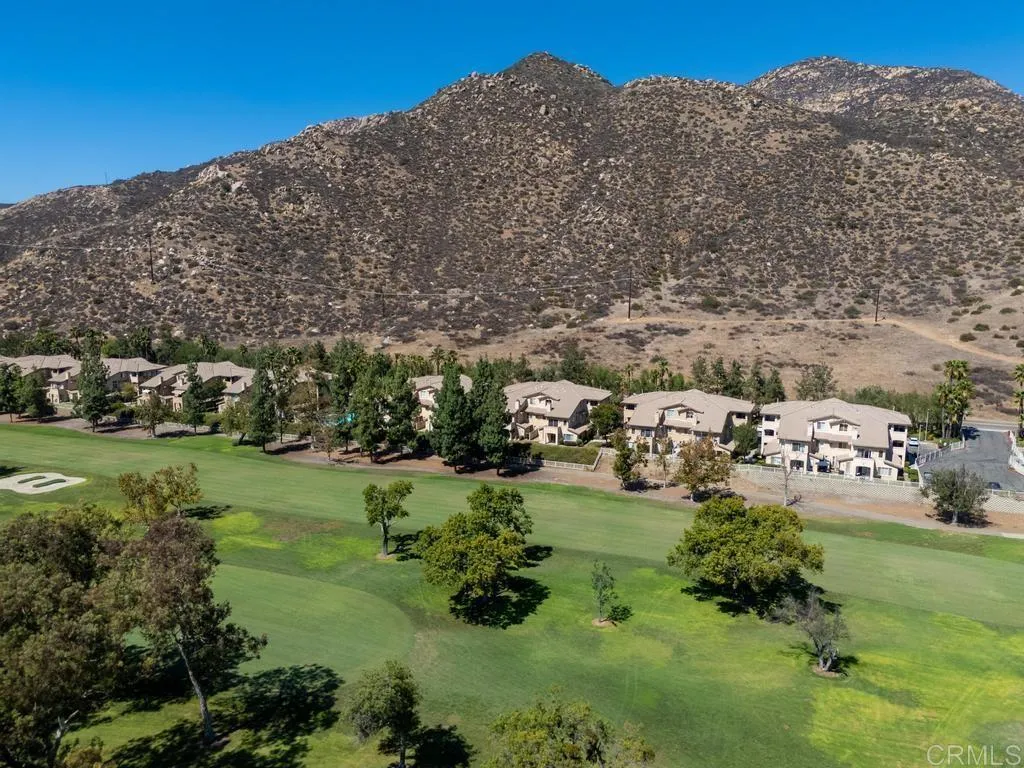 https://cdn.realtyfeed.com/cdn/127/307066514/f7460fd3669e687a1f5ee750a15ccc32.webp