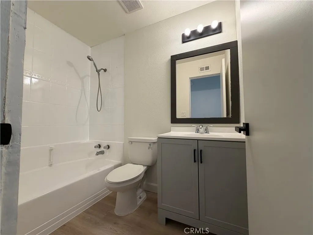 https://cdn.realtyfeed.com/cdn/127/307066518/5c90c5b6439268cc81f7e8df4d6d5066.webp