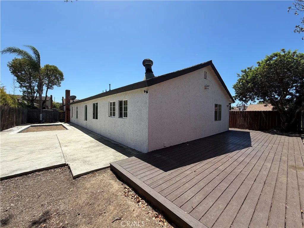 https://cdn.realtyfeed.com/cdn/127/307066518/beaba5584d647174adf10ea28aac6d50.webp