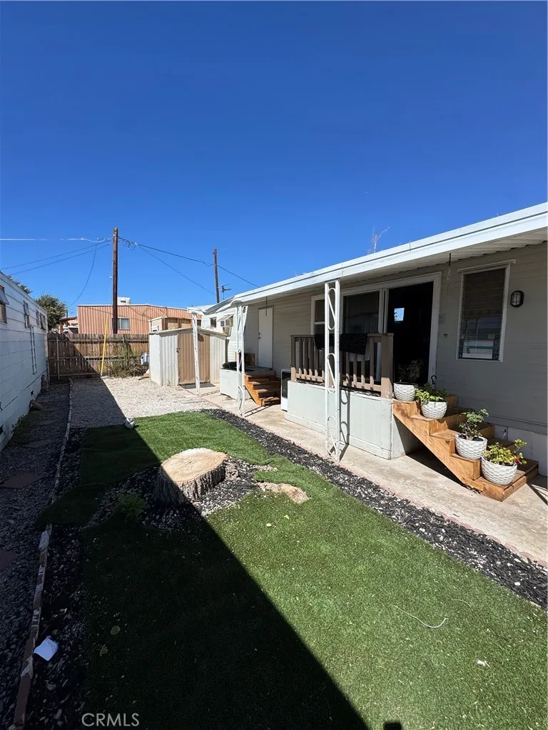 Apple Valley, CA 92307