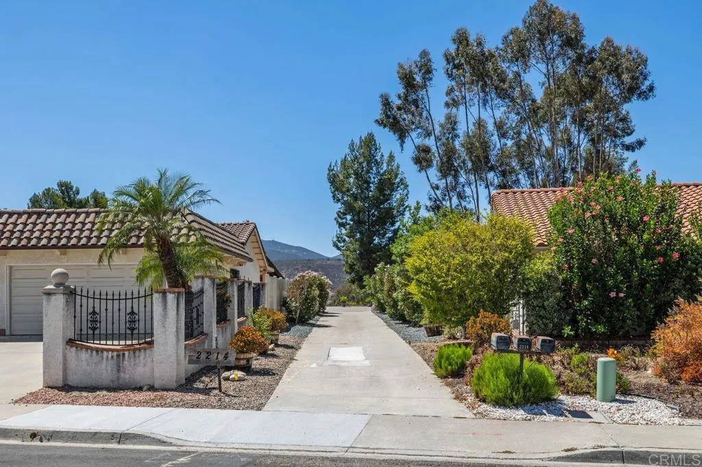 https://cdn.realtyfeed.com/cdn/127/307066678/5a5307a7c7041cf58694bfe5b90e23dd.webp