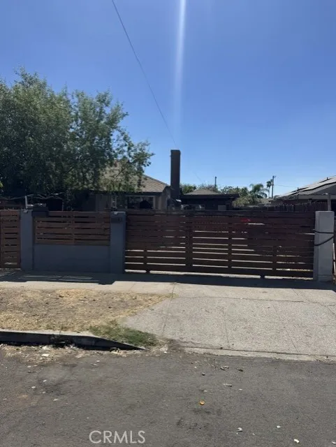 Pacoima, CA 91331