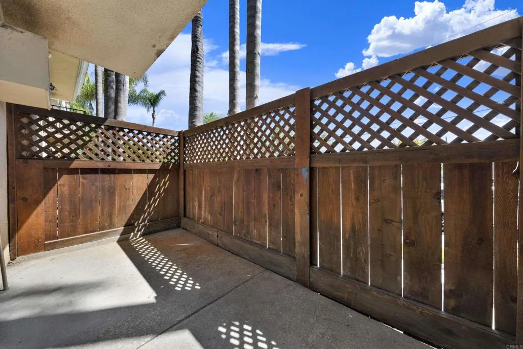 https://cdn.realtyfeed.com/cdn/127/307066703/418a39723cfab197d70f296ac8a145db.webp