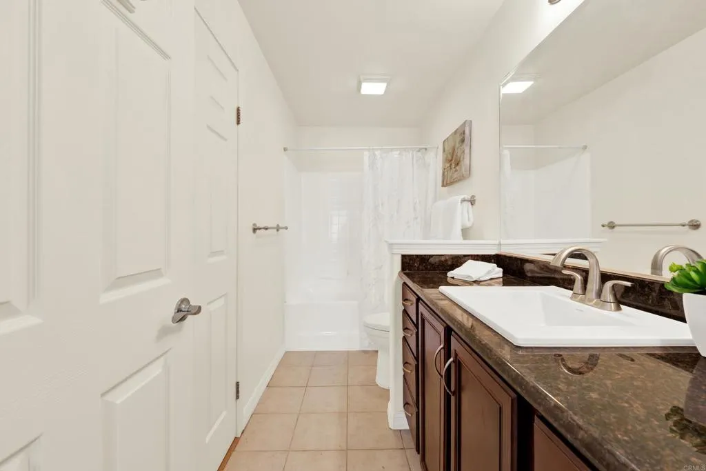 https://cdn.realtyfeed.com/cdn/127/307066703/6b7658522b7357c2161fa7b21a36ba89.webp