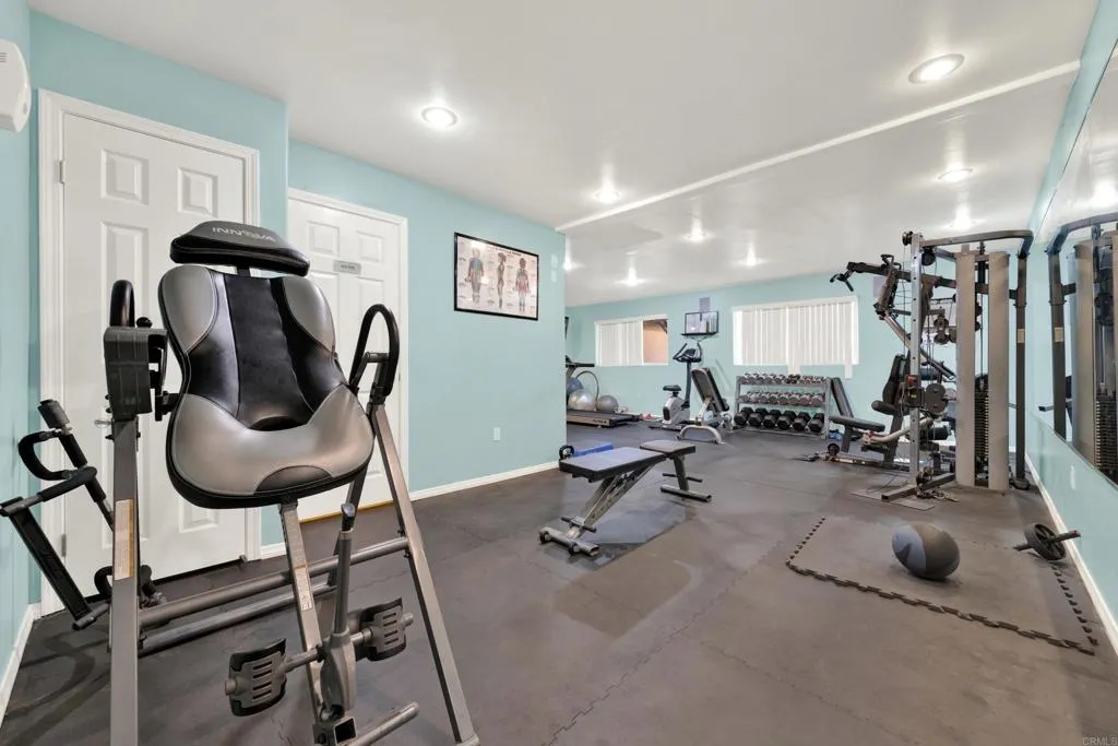 https://cdn.realtyfeed.com/cdn/127/307066703/825cabcbe753b812081dcfe76aa161cb.webp