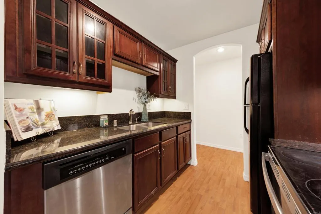 https://cdn.realtyfeed.com/cdn/127/307066703/bd65700ae9a24e815e7c200d2407fbdc.webp