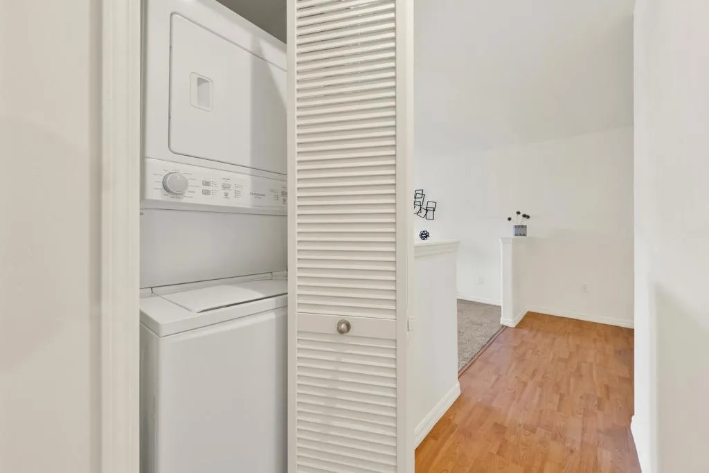 https://cdn.realtyfeed.com/cdn/127/307066703/d58bc4fa346cd5bf58707443a2990433.webp