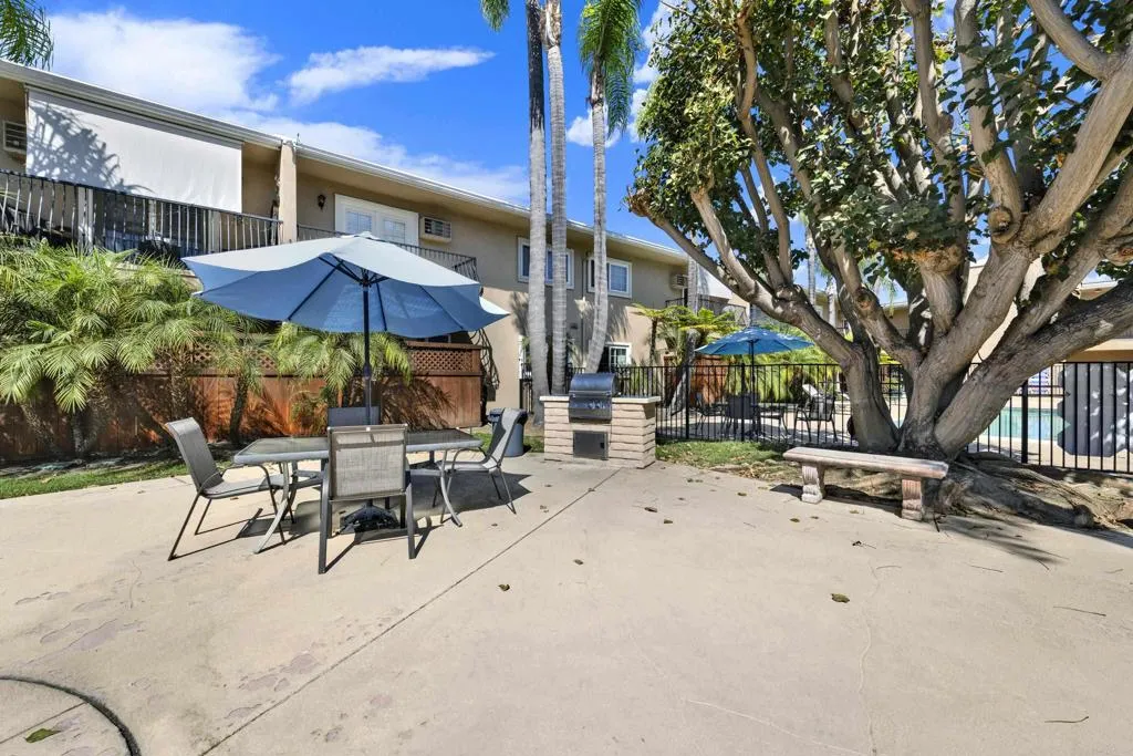 https://cdn.realtyfeed.com/cdn/127/307066703/f7014461f64d2b3361769a2be2f9888d.webp
