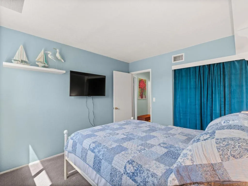 https://cdn.realtyfeed.com/cdn/127/307066708/3a76a0d76e026bae32a3a93358298c1b.webp