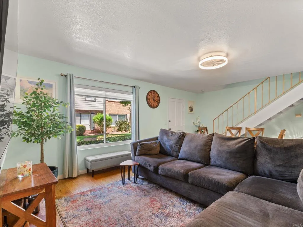 https://cdn.realtyfeed.com/cdn/127/307066708/5dd48b16cf5855e830707eb76eff6961.webp