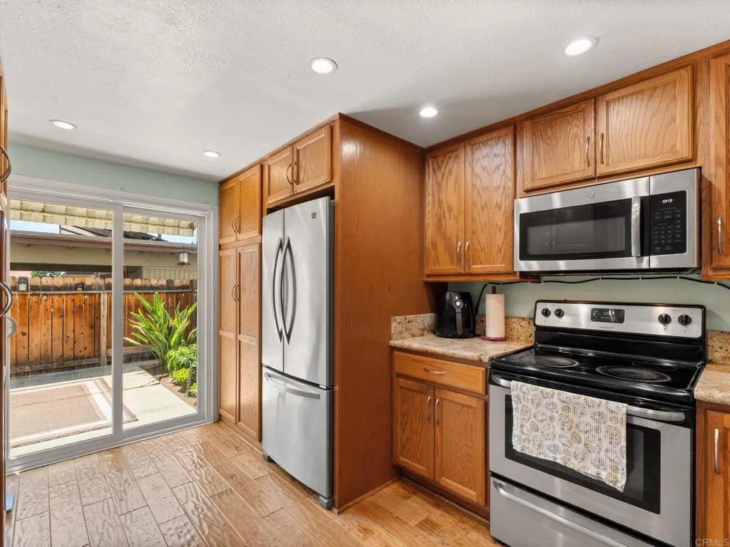 https://cdn.realtyfeed.com/cdn/127/307066708/833a8f2cbc6552b67a2ae68bc32dec53.webp