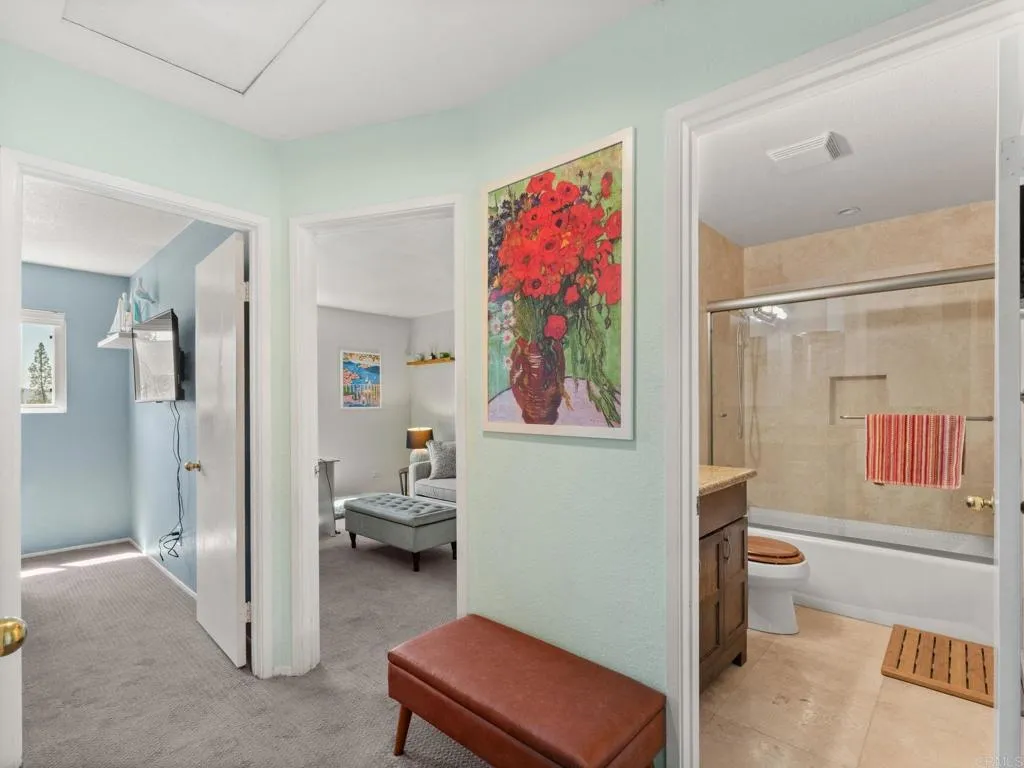 https://cdn.realtyfeed.com/cdn/127/307066708/8d84db4ef8ee3e4404cc99cddf41bcd1.webp
