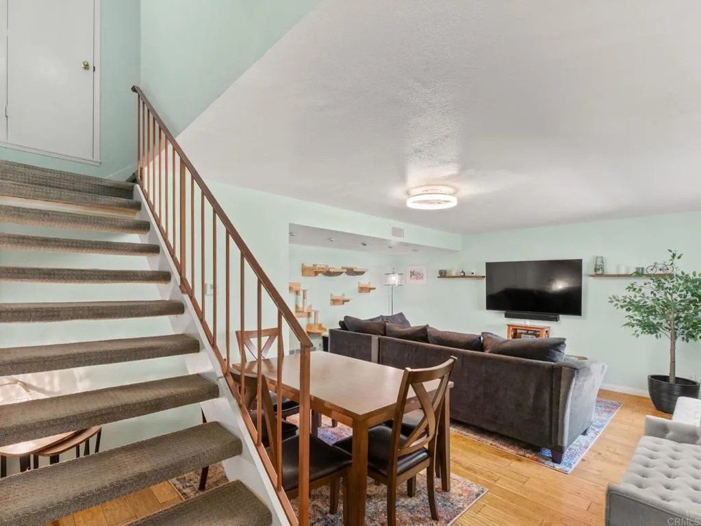 https://cdn.realtyfeed.com/cdn/127/307066708/ff88717eaeaadf970ed190cc8347ddbc.webp