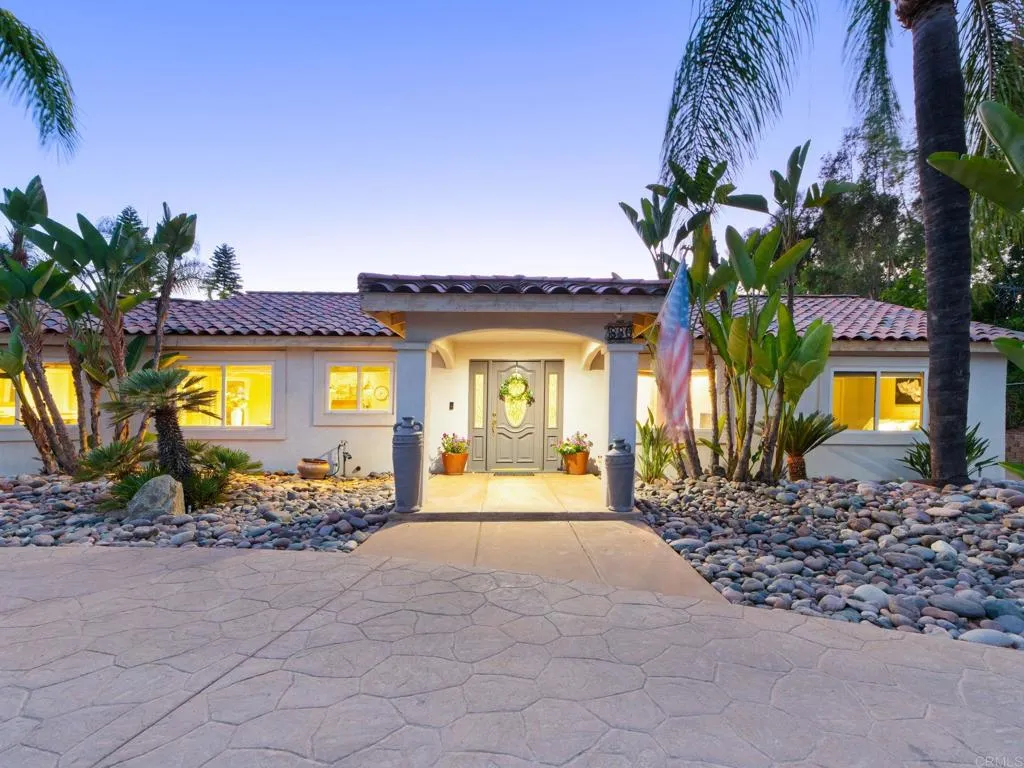 886 Singing Trails Drive, El Cajon, CA 92019 - Photo 3 of 50, El Cajon, CA
