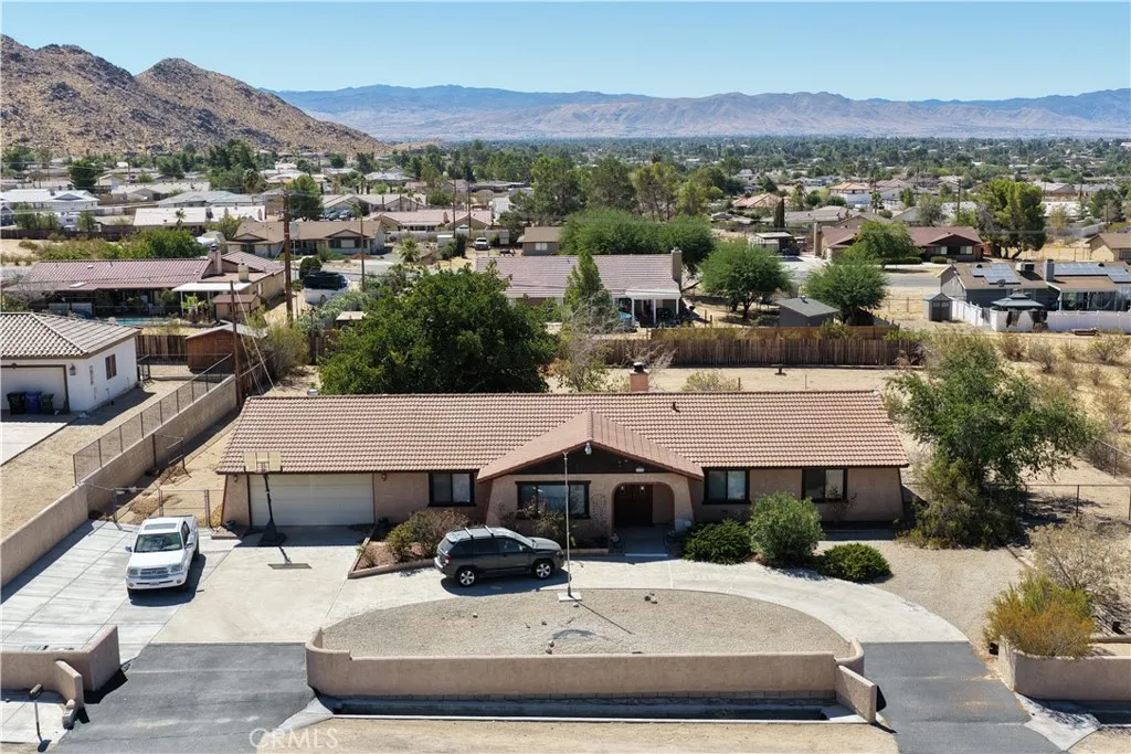Apple Valley, CA 92307