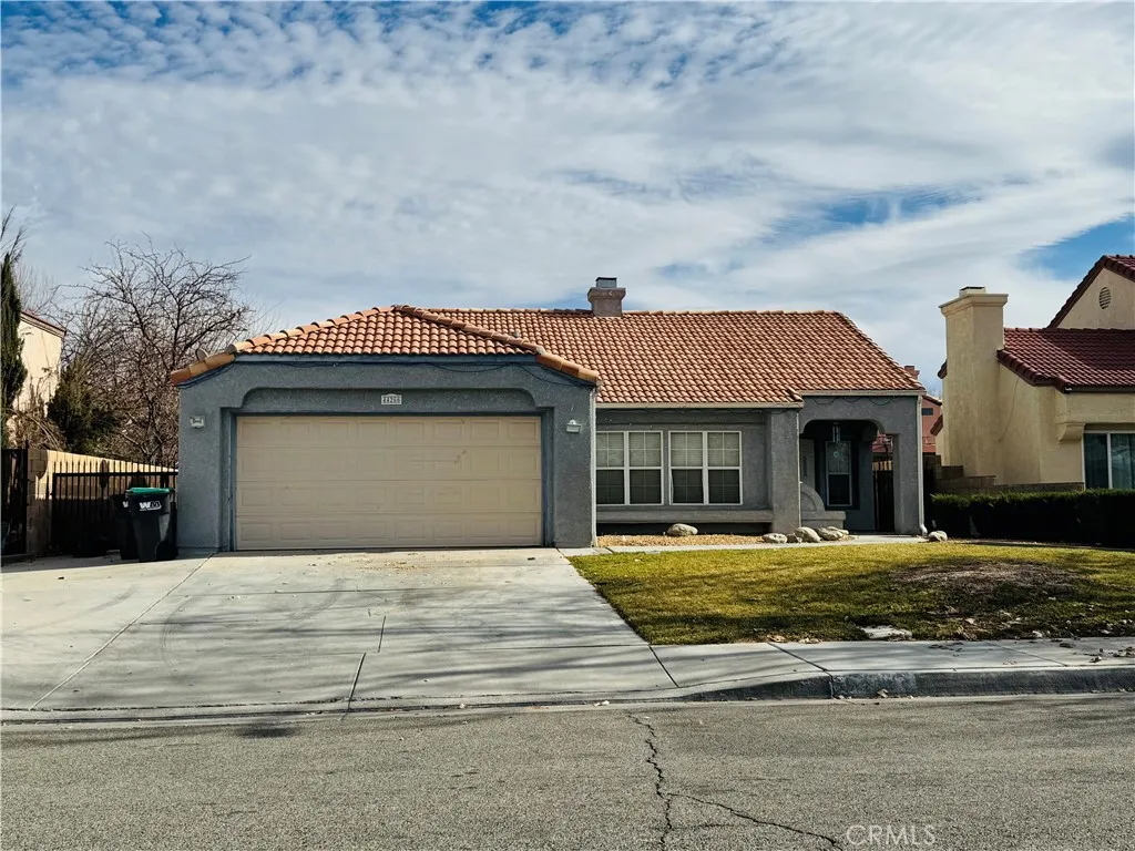 Lancaster, CA 93536