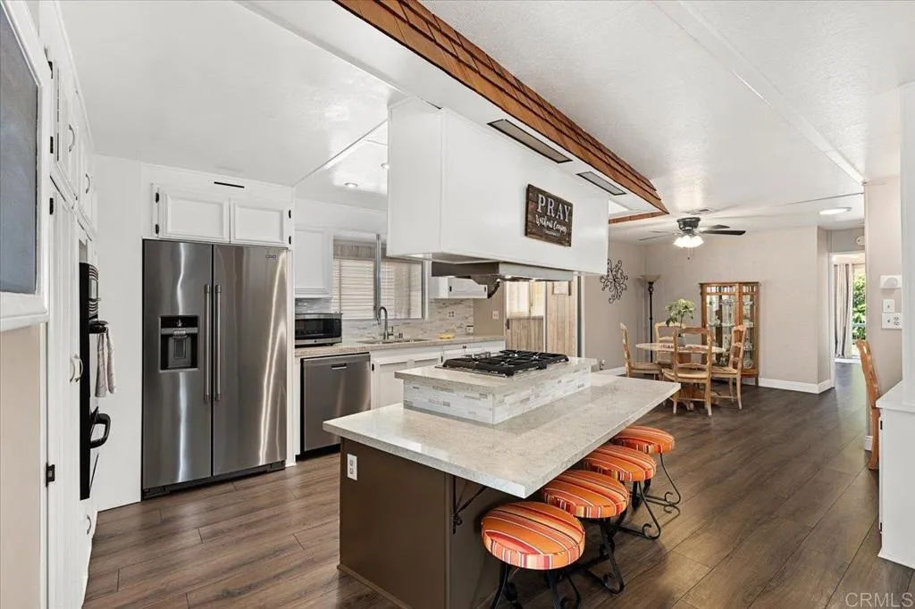 https://cdn.realtyfeed.com/cdn/127/307066794/1d779c1c19db8c79563f6597be463bd5.webp