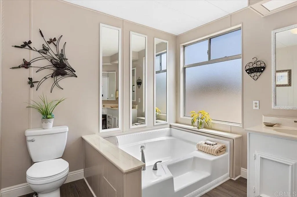 https://cdn.realtyfeed.com/cdn/127/307066794/40dd8885f8f377e9d9be59601b582bbd.webp