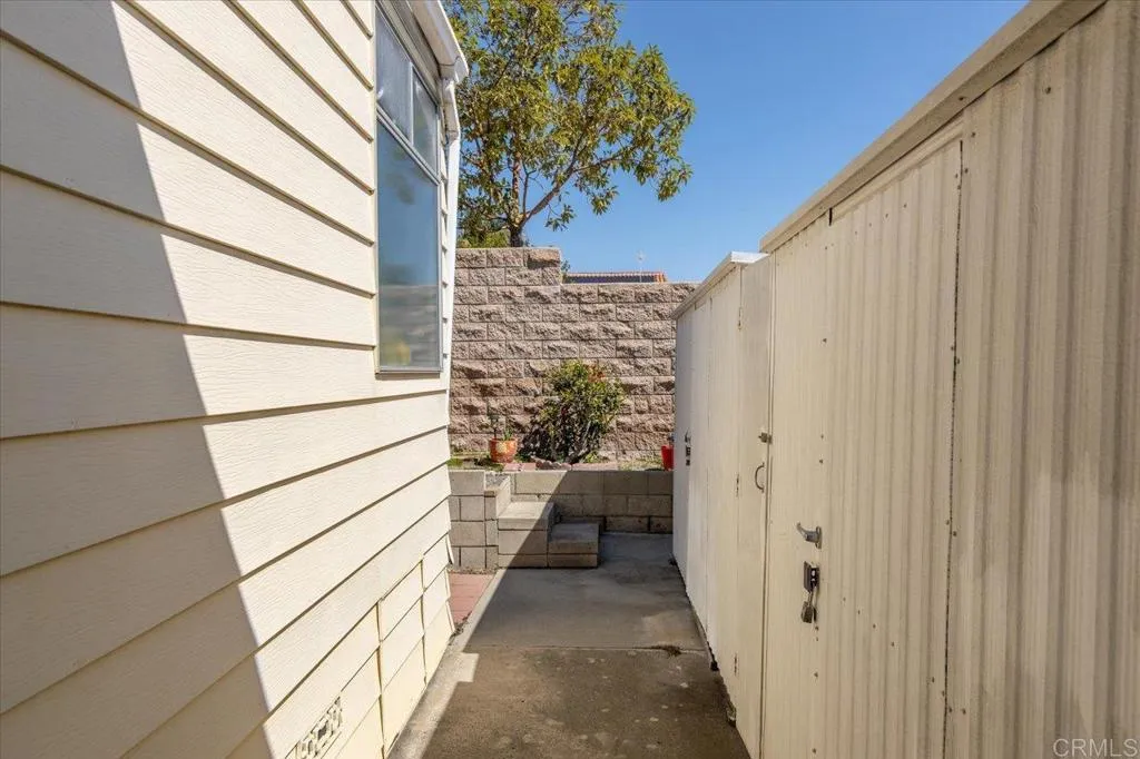 https://cdn.realtyfeed.com/cdn/127/307066794/4f9d2fc2effd70d3abd035f56ea31402.webp
