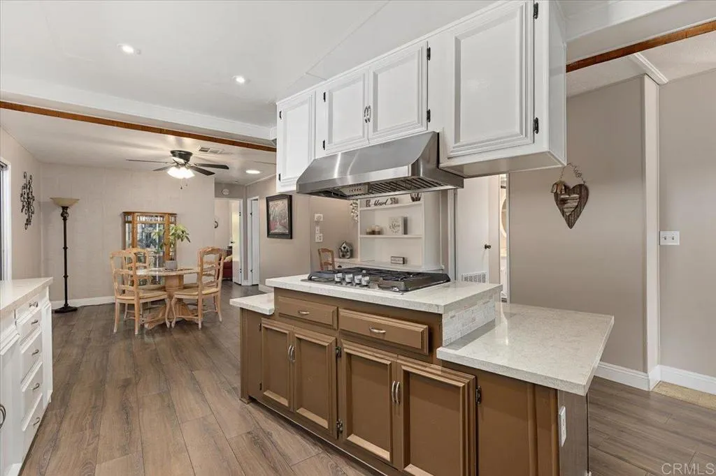 https://cdn.realtyfeed.com/cdn/127/307066794/5730dd57f4179c0fc645eeb9f3eef2f3.webp