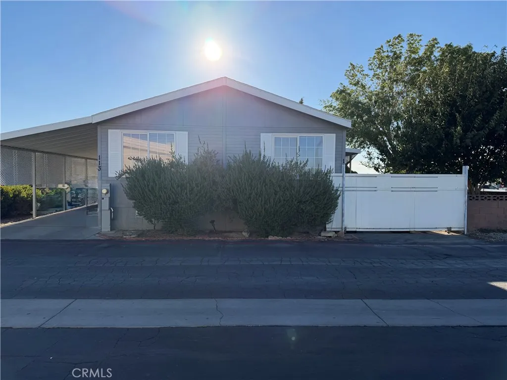 Lancaster, CA 93535