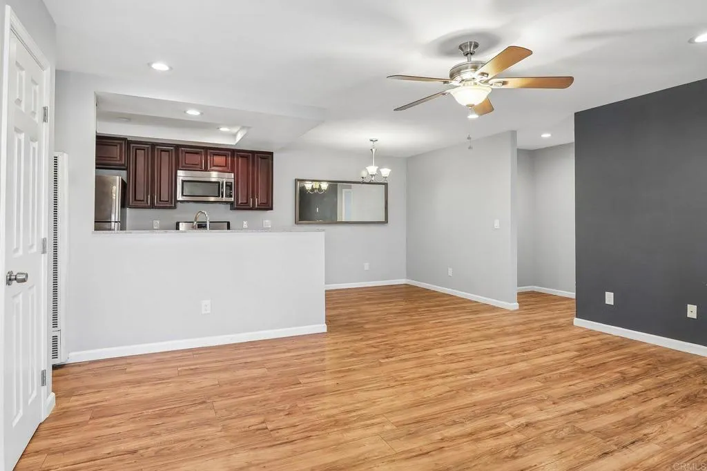 552 Canyon Drive Unit 29, Oceanside, CA 92054 - Photo 5 of 26, Oceanside, CA
