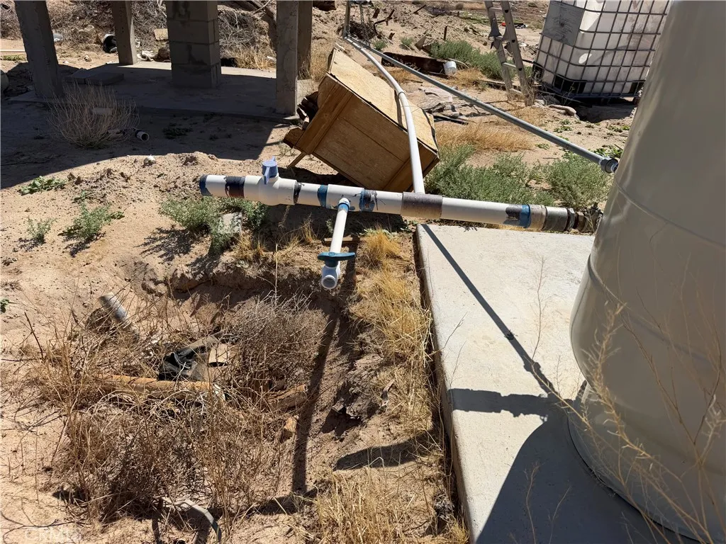 33803 Suffoch, Newberry Springs, CA 92365 - Photo 5 of 38, Newberry Springs, CA