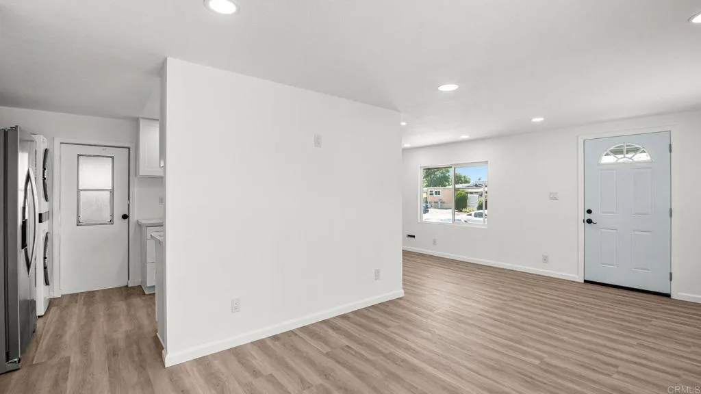 6 Biltmore Ave, Escondido, CA 92027 - Photo 5 of 20, Escondido, CA