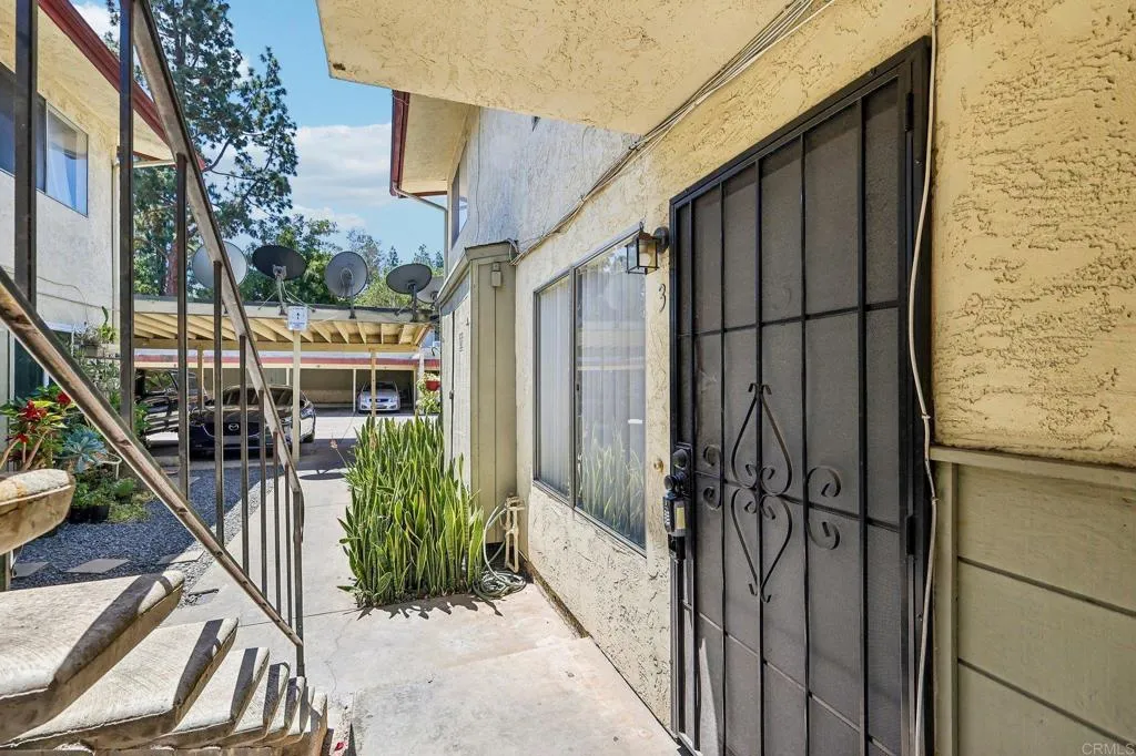 https://cdn.realtyfeed.com/cdn/127/307066856/31d0b4ad67aa473af82be0808db60455.webp