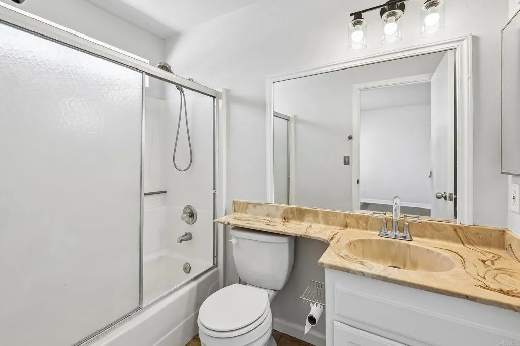 https://cdn.realtyfeed.com/cdn/127/307066856/33c6e2e705ec4fcfd464daccc7e27408.webp