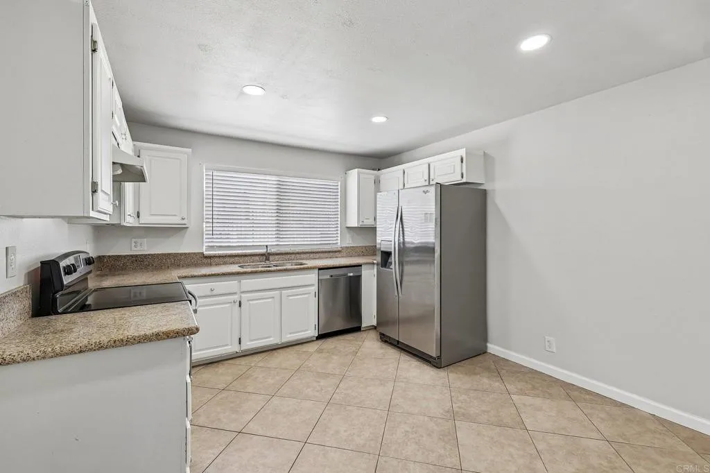 https://cdn.realtyfeed.com/cdn/127/307066856/9b68cf73e89364c86896dd32697e8a5f.webp
