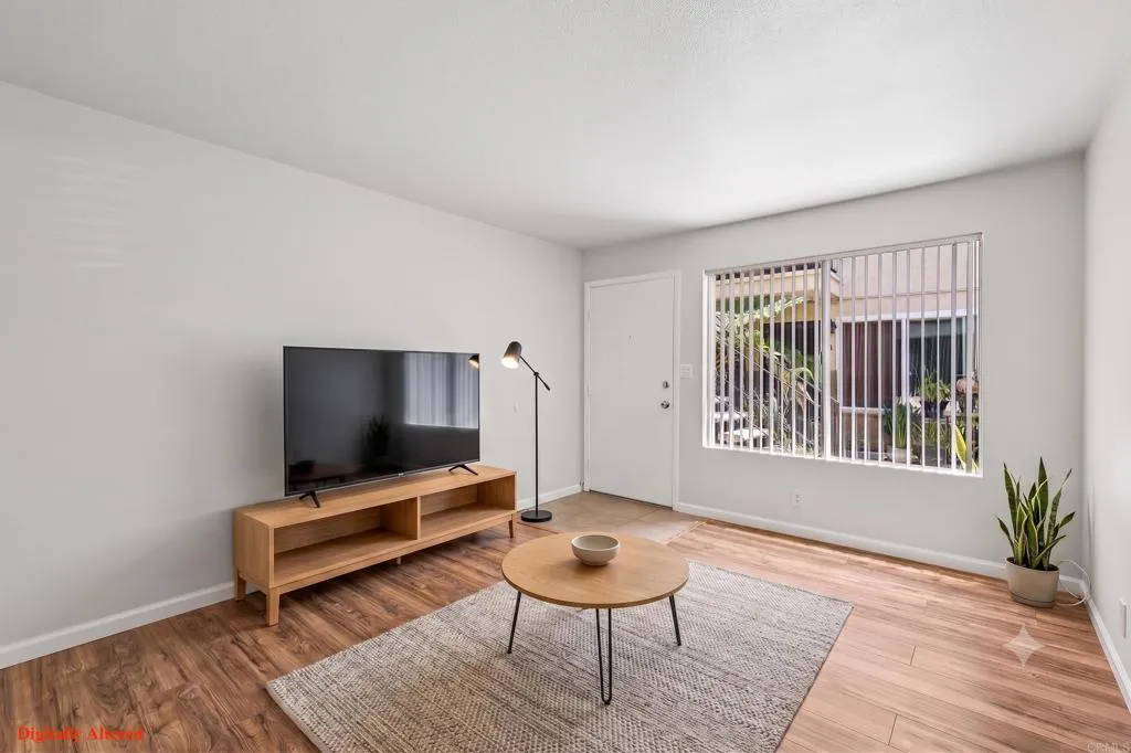 465 E Bradley Avenue Unit 3, El Cajon, CA 92021 - Photo 4 of 34, El Cajon, CA