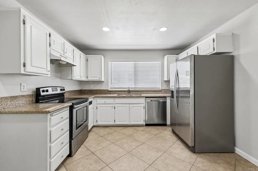 https://cdn.realtyfeed.com/cdn/127/307066856/da04b6e8a2094465d2484a65b3073933.webp